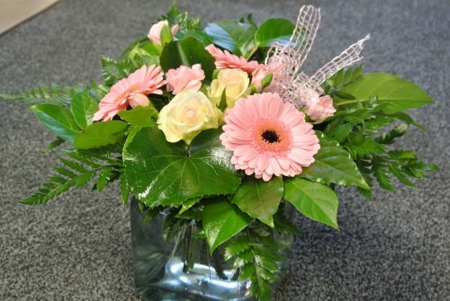 VAALEANPUNAINEN_MATALAKIMPPU Kimppu Marsipaani