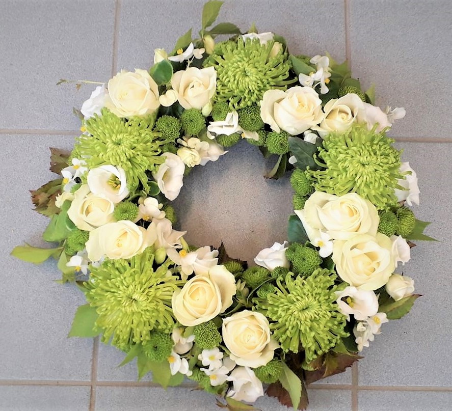 Kukitettu seppel 050